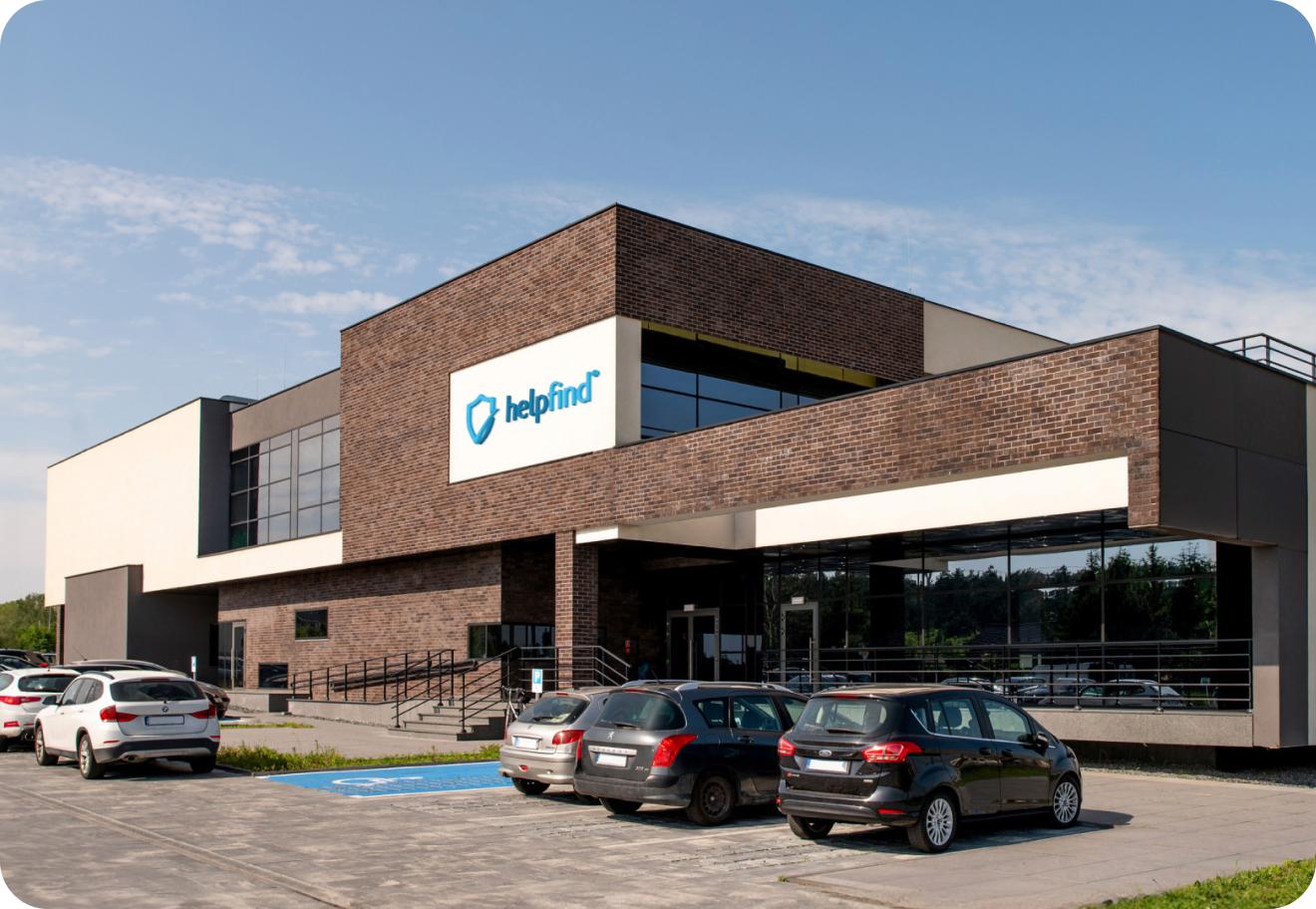 budynek-helpfind-ostrow-majorka